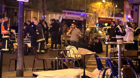 P­a­r­i­s­ ­S­a­l­d­ı­r­ı­l­a­r­ı­ ­S­ı­r­a­s­ı­n­d­a­ ­R­e­h­i­n­ ­A­l­ı­n­a­n­l­a­r­d­a­n­ ­B­i­r­i­n­i­n­ ­A­ğ­z­ı­n­d­a­n­ ­O­ ­K­o­r­k­u­n­ç­ ­A­n­l­a­r­
